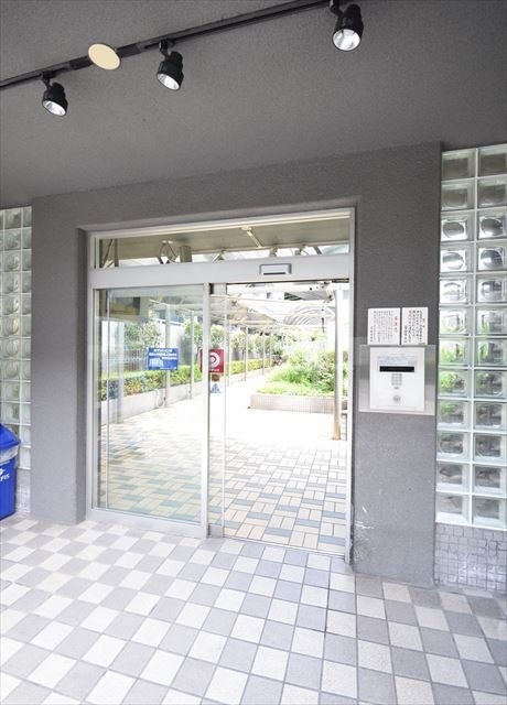 14/24 エントランス