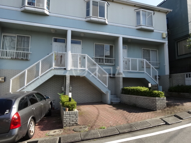 22/29 エントランス