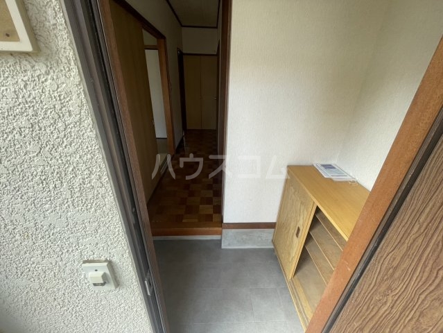 14/30 玄関