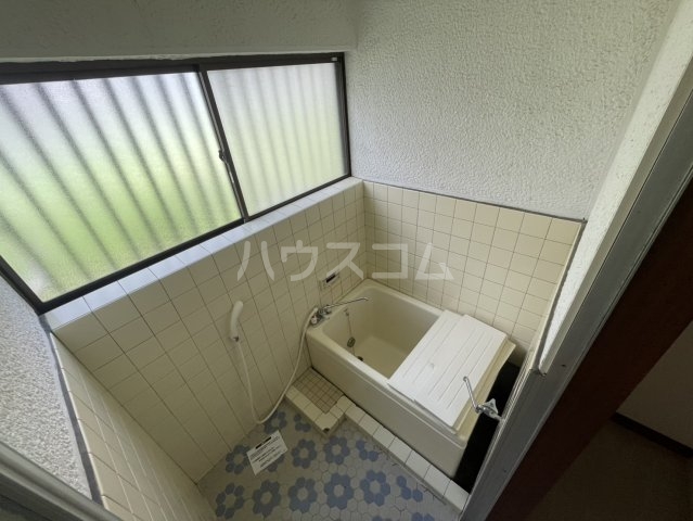 18/30 浴室