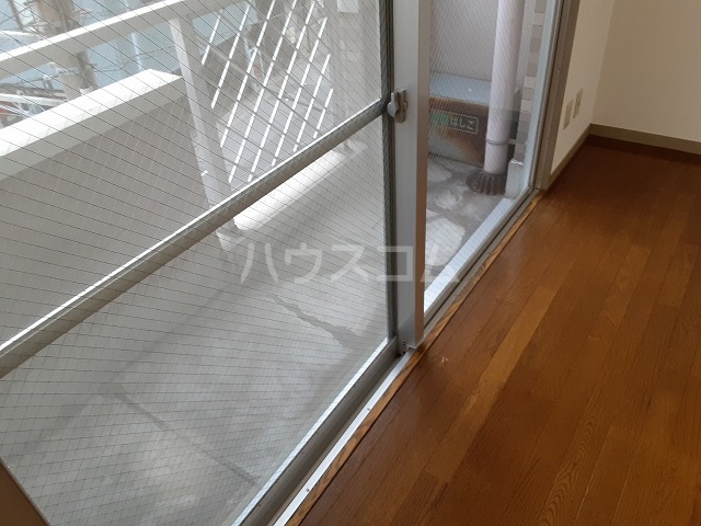 23/30 バルコニー