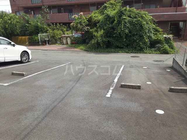 3/5 駐車場