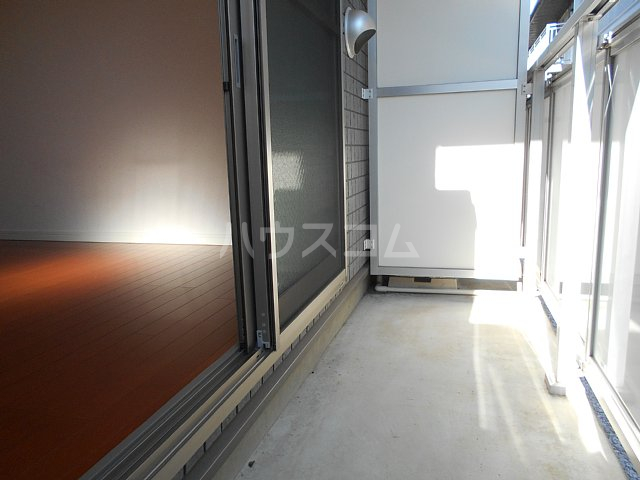 13/27 バルコニー