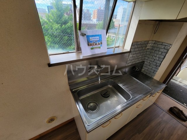 13/30 キッチン