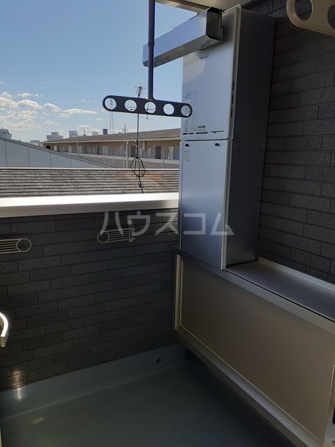 14/20 エントランス