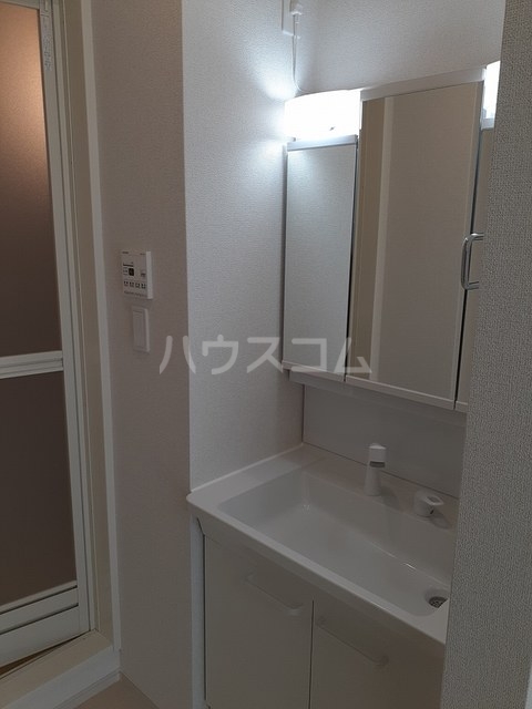 13/30 洗面
