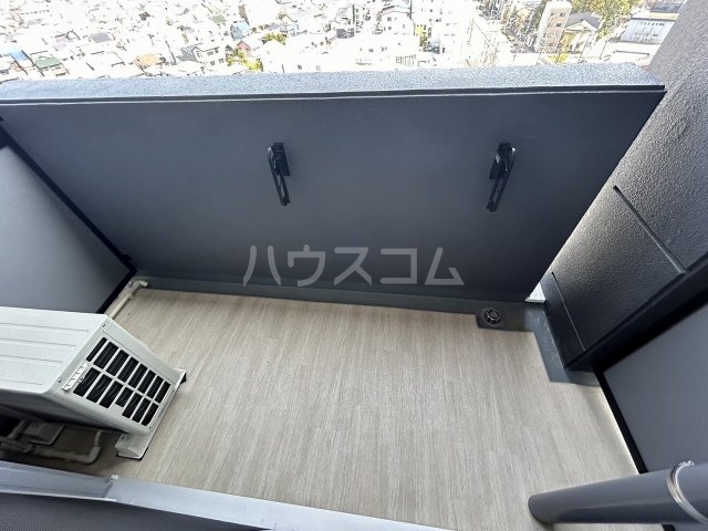 19/30 バルコニー