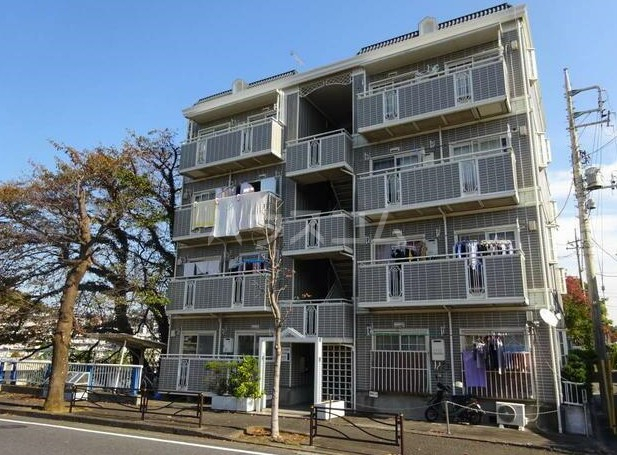 2/8 エントランス