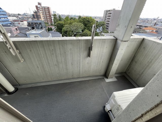 19/30 バルコニー