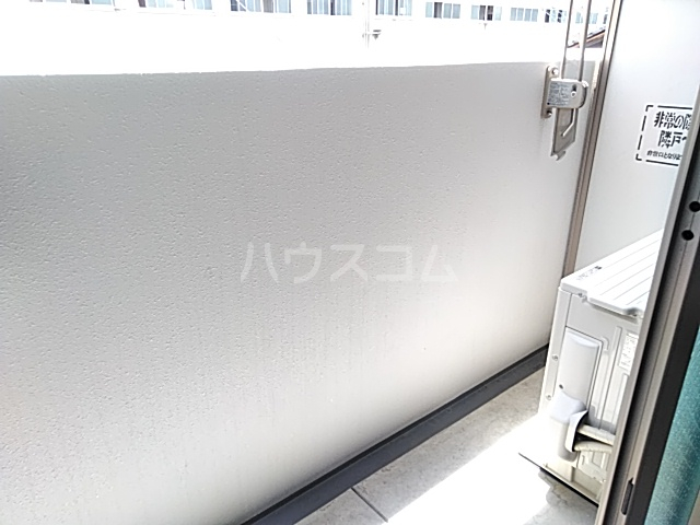 13/30 バルコニー