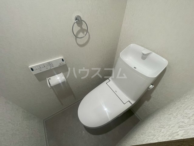 14/30 玄関