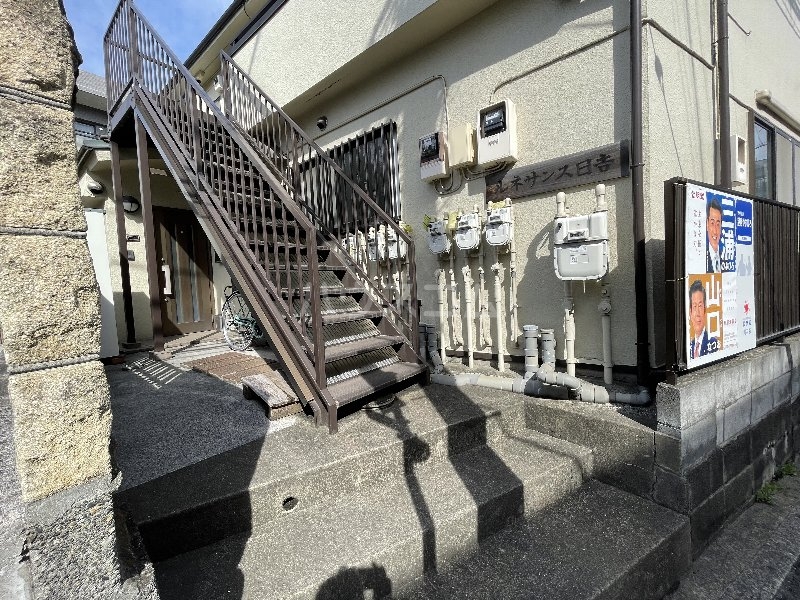 21/24 エントランス