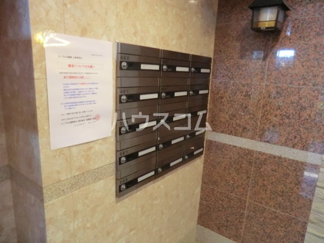 13/21 エントランス