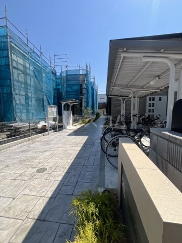 28/30 駐車場