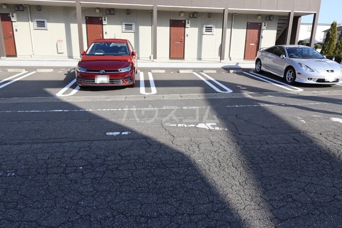 3/5 駐車場