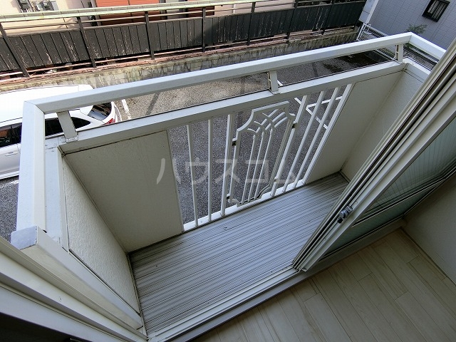 13/30 バルコニー