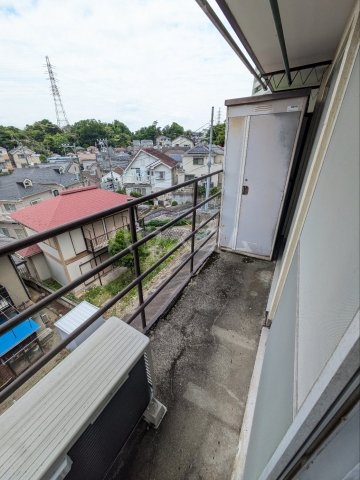 20/28 バルコニー