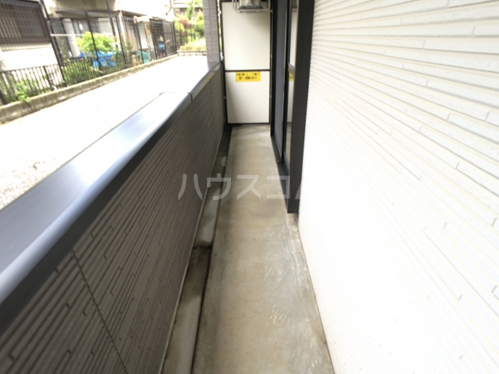 19/30 バルコニー