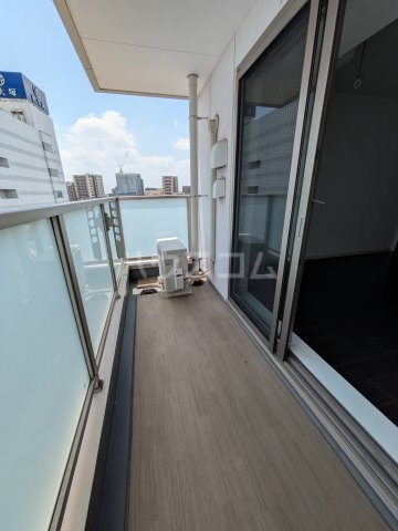 21/30 バルコニー