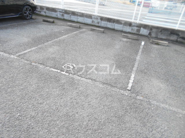 2/6 駐車場