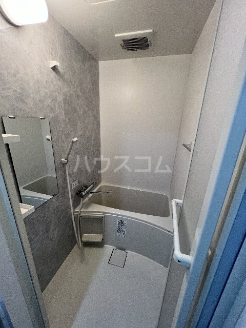 16/30 浴室