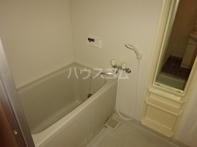 13/26 浴室