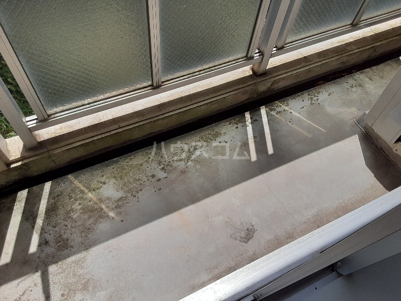 19/28 バルコニー