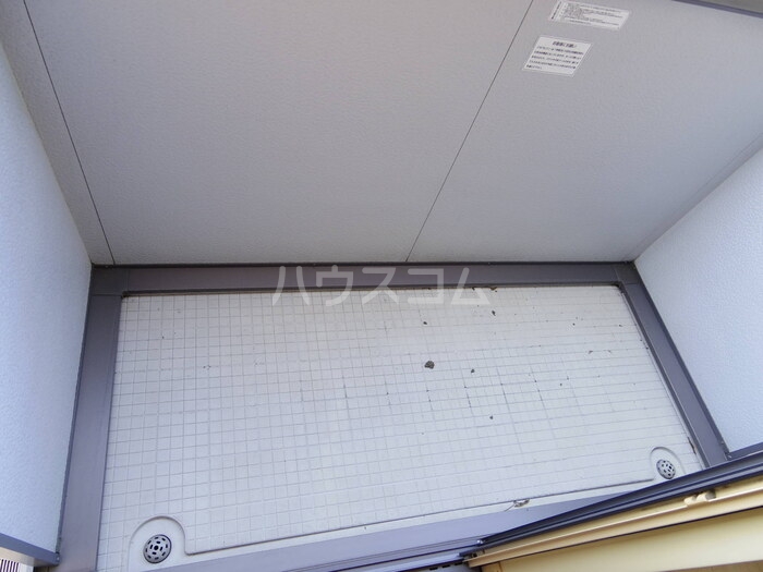 13/21 バルコニー