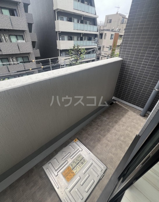 14/21 バルコニー