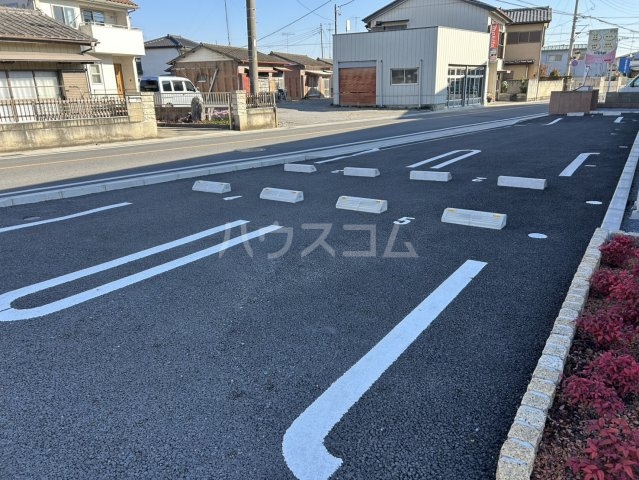 25/30 駐車場