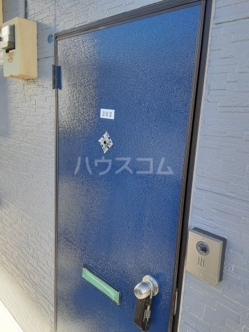 22/25 エントランス