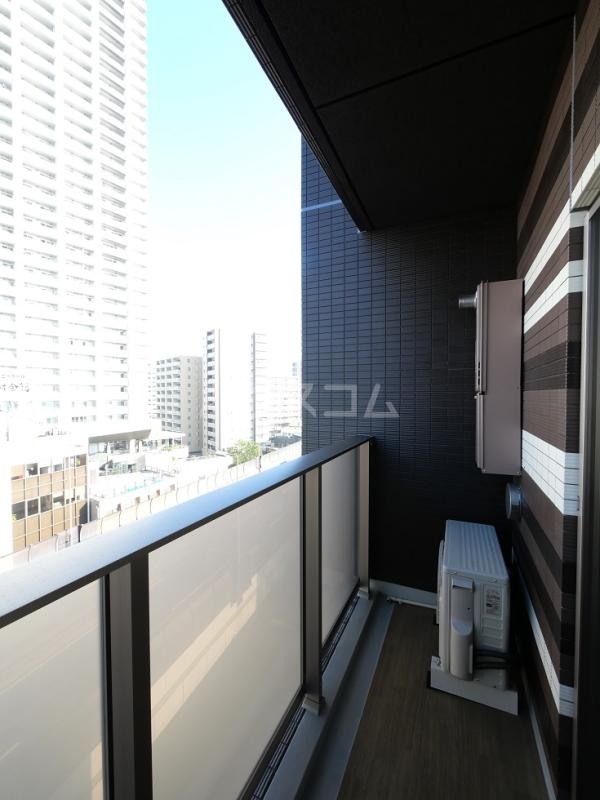 14/23 バルコニー