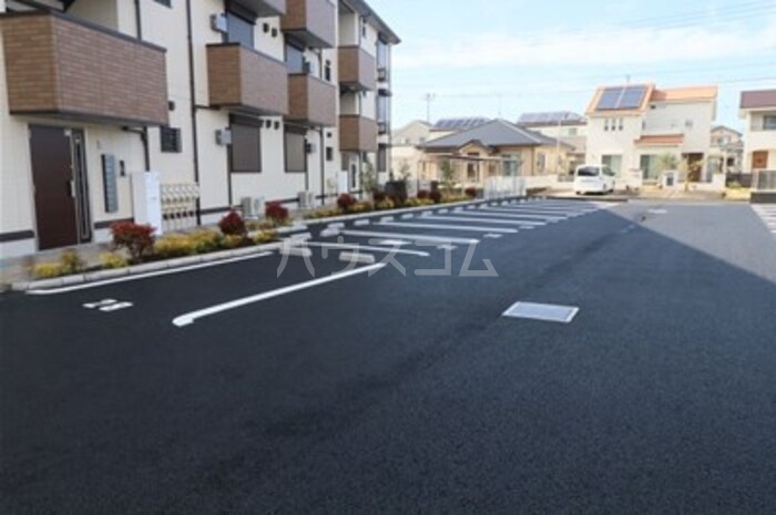 17/19 駐車場
