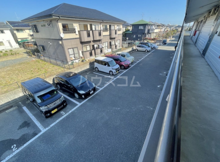 3/6 駐車場