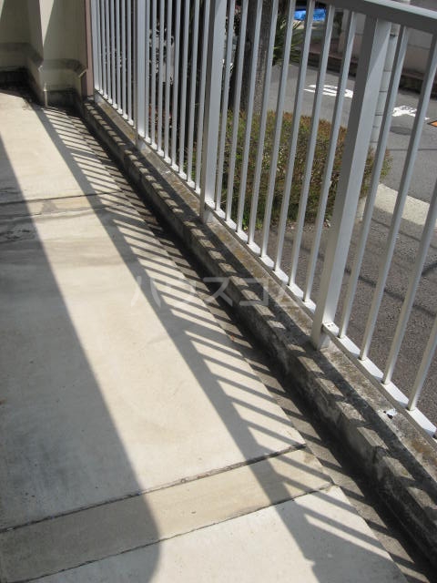 20/30 バルコニー