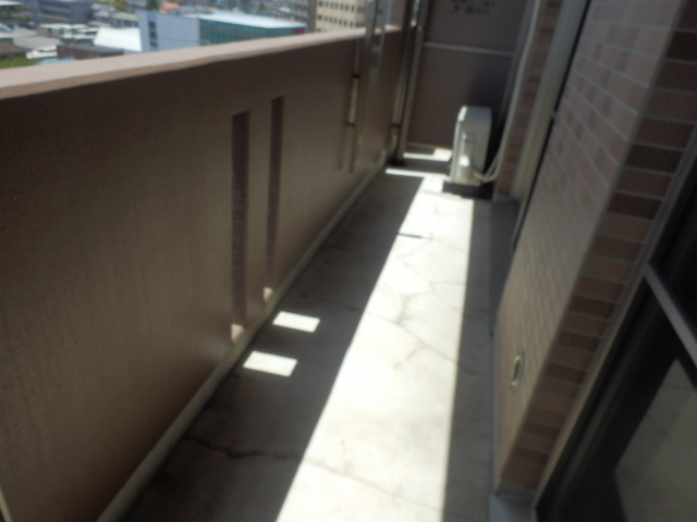 17/30 バルコニー