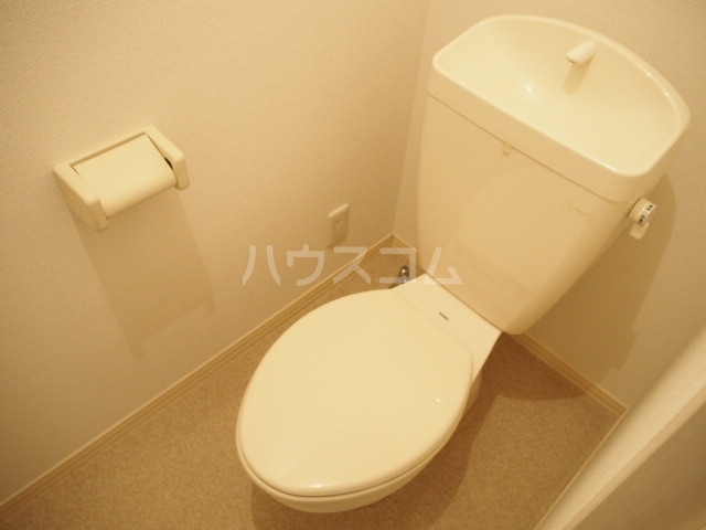 13/30 トイレ