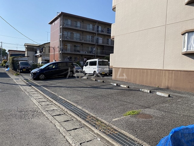 29/30 駐車場