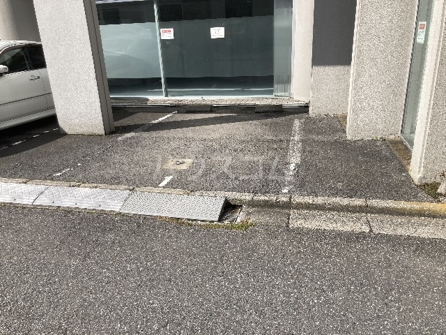 22/30 駐車場