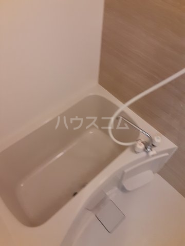 13/25 浴室