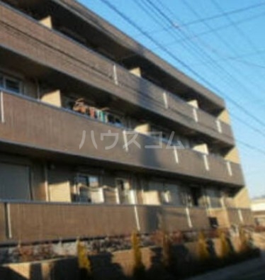 14/20 エントランス