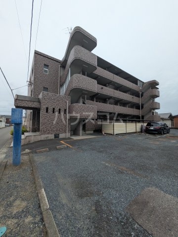 サンハイツ白山の外観