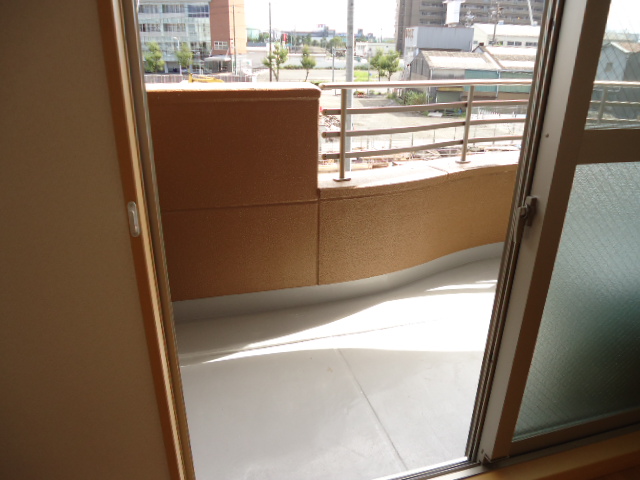 20/24 バルコニー