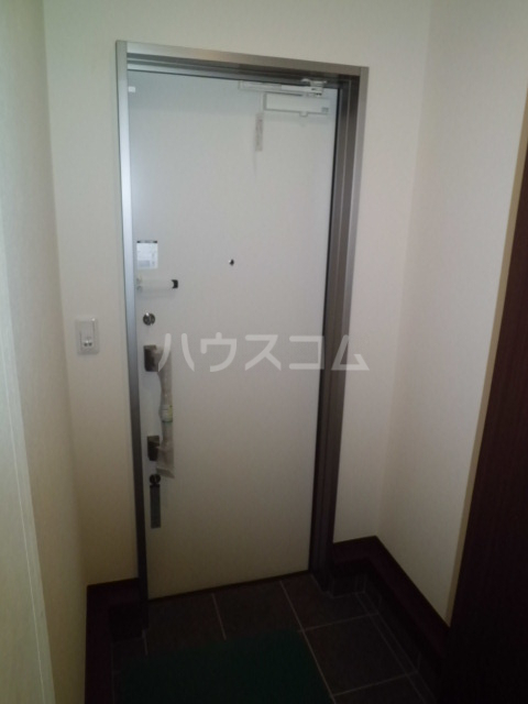 13/30 玄関