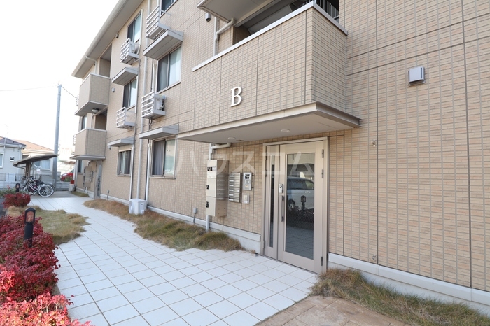 17/21 エントランス