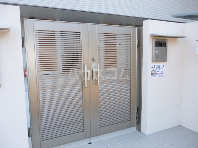 2/10 エントランス