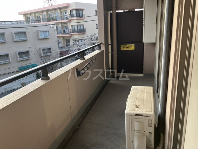 21/30 バルコニー