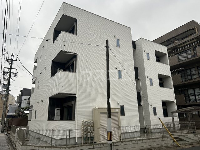 2/30 外観