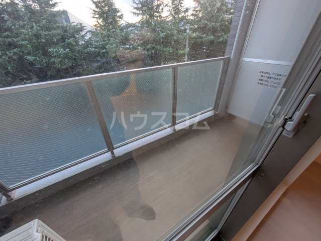 17/27 バルコニー