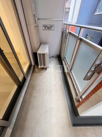 19/30 バルコニー